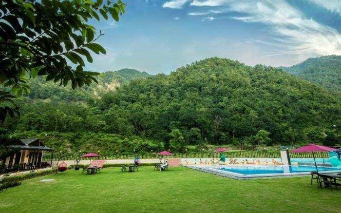 DLS MJ River Resort