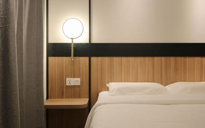 Paradigm Mall B15-07/Netflix/1 bedroom