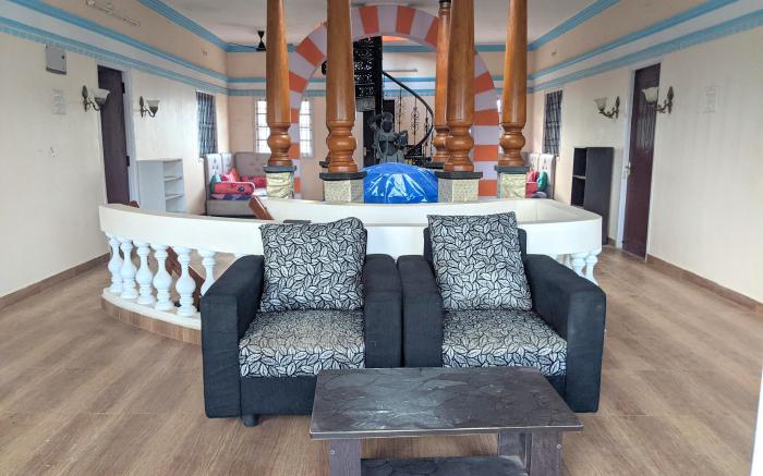 Aura Hostels