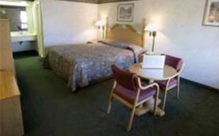 Legacy Inn - Gallatin