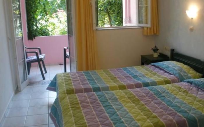 Livadi Apartments