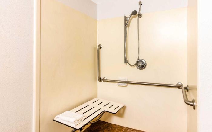 Quality Inn Valley - West Point