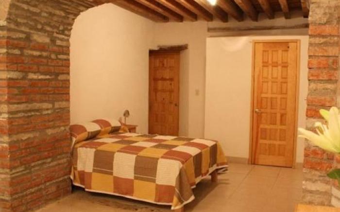 Hotel Meson Cuevano