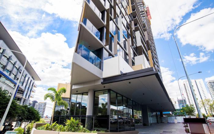 Brisbane One Apartments by CLLIX