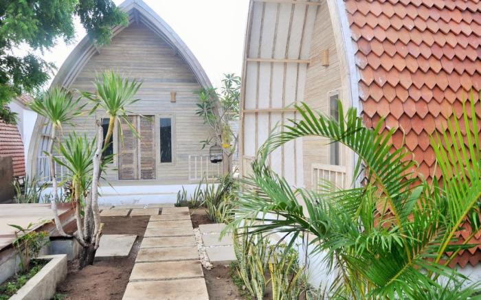 La Roja Bungalows