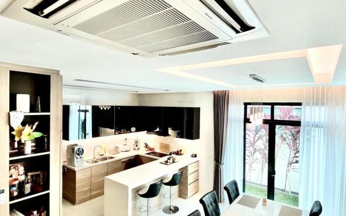 Batu Ferringhi Luxurious Modern Designed 5BR House