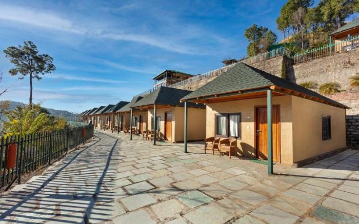 Suryavilas Luxury Resort & SPA