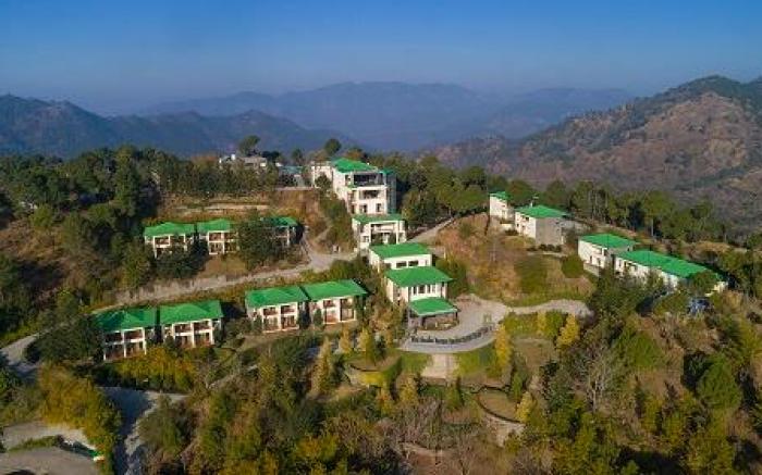 Suryavilas Luxury Resort & SPA