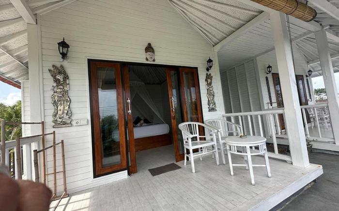 Blue lagoon secret villas