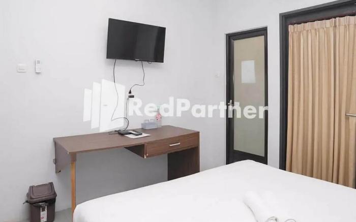 Panorama Ä°nn Residence Batu Mitra RedDoorz