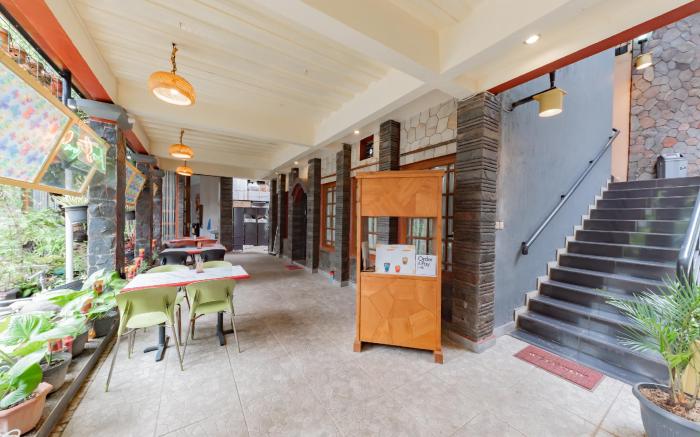 Urbanview Hotel Villa Surya Bandung