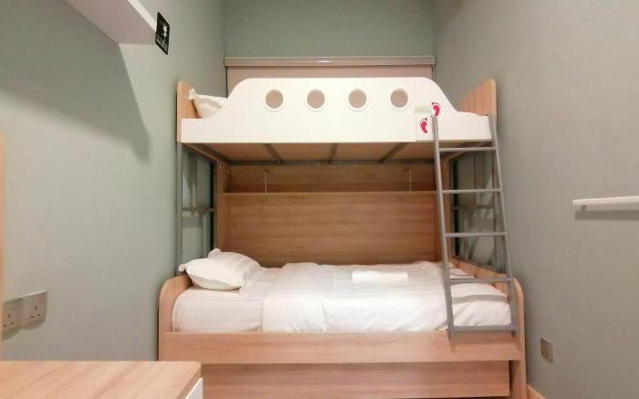 IMAGO Mall - 3 Bedrooms (NEAR LIFT) 9 PAX (ENT)