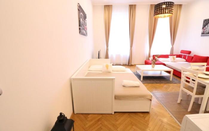 Real Apartments Revay