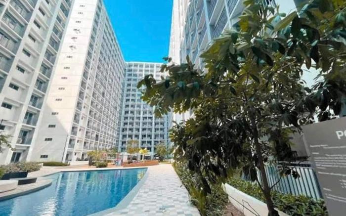 Deluxe Suite Razelles 2 Condominium