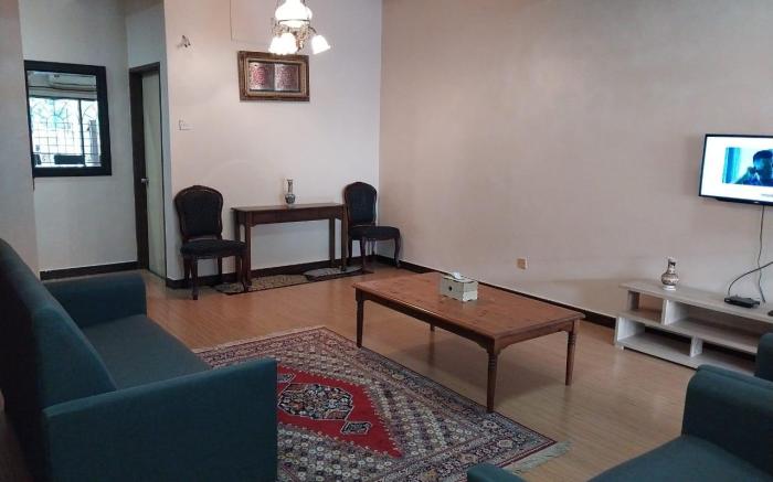 HOMESTAY LUQMAN NILAI