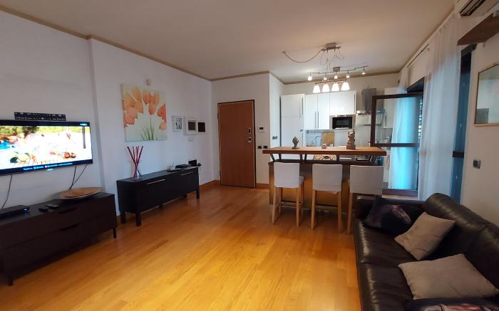 Home Sorbara - Suite Luxury Home