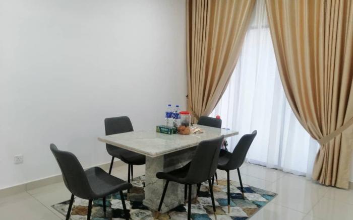 Hannan Homestay Kluang (Muslim Only)