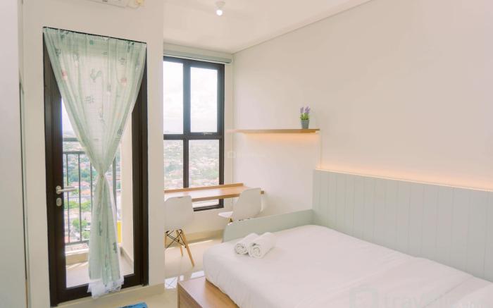 Simply Look Studio Transpark Bintaro By Travelio