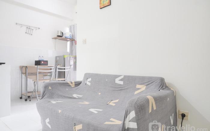 Luxury 2BR at 8th Floor Menteng Square By Travelio