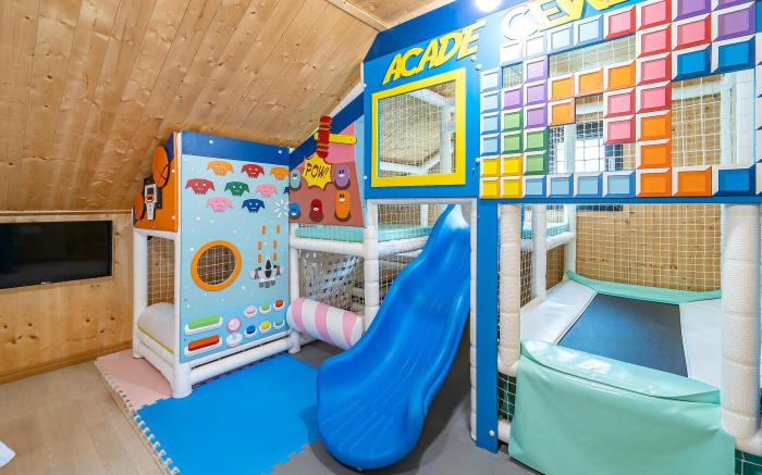 Gyeongju Hiltopia Kids Pool Villa