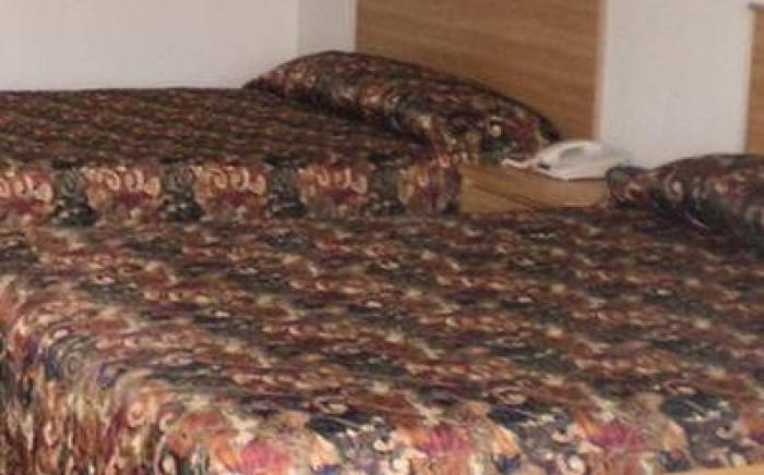 Haysville Express Inn