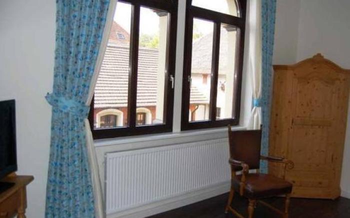 HEINRICHs winery bed & breakfast