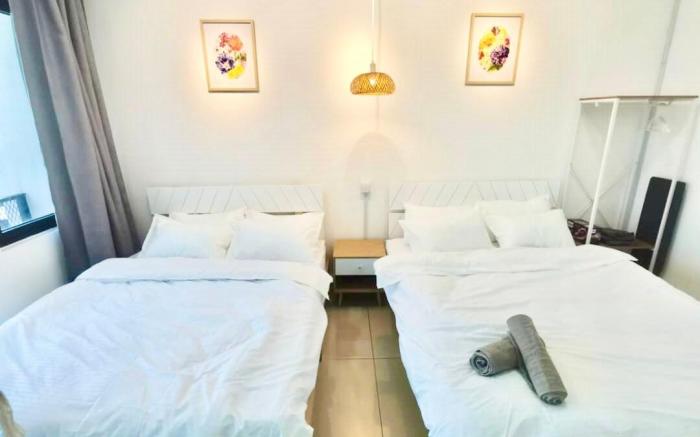 F 1-5 Pax 3bed Cozy Home Studio Trefoil Setia Alam