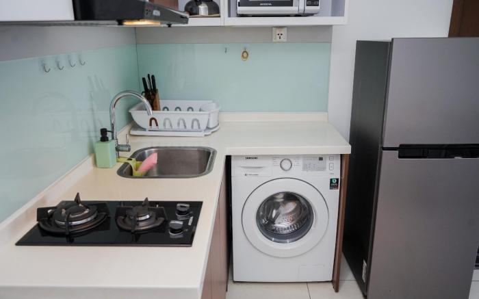 Cozy Living 1BR at M-Town Signature By Travelio