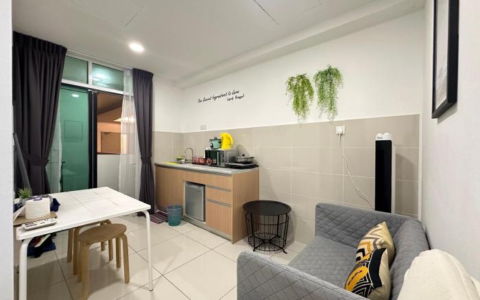 KK SUTERA AVENUE WT POOL OPP IMAGO 2BR 6pax 【79B】
