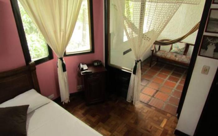 Ayenda Habana Vieja 1221