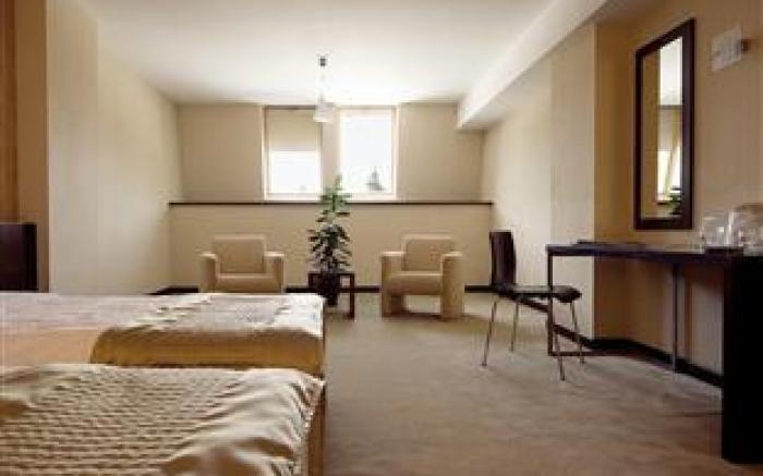 Clermont Hotel