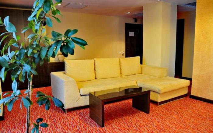 Clermont Hotel