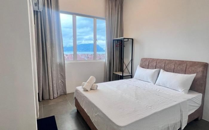 Seaview Cube l w/ Rooftop Pool