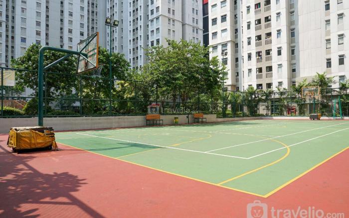 Large 2BR Green Bay Pluit Sea View By Travelio
