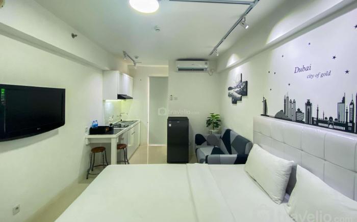 Modern Design Studio at Bassura City By Travelio