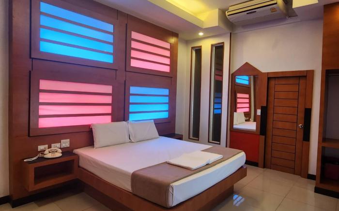 Hi-end Sriracha Resort & Hotel