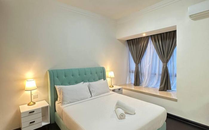 Lovely 3BR unit at R&F Princess by ANJU