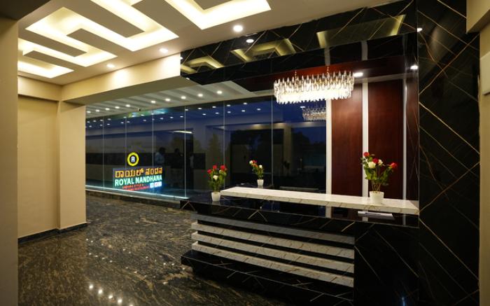 Hotel Royal Nandanaa 