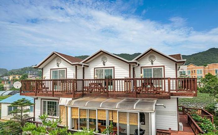 Ganghwa Suite House Pension