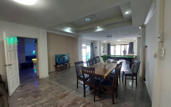 wonderland2 village KTV pool villa