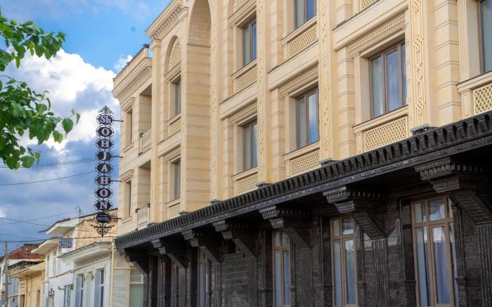 Shohjahon Palace****
