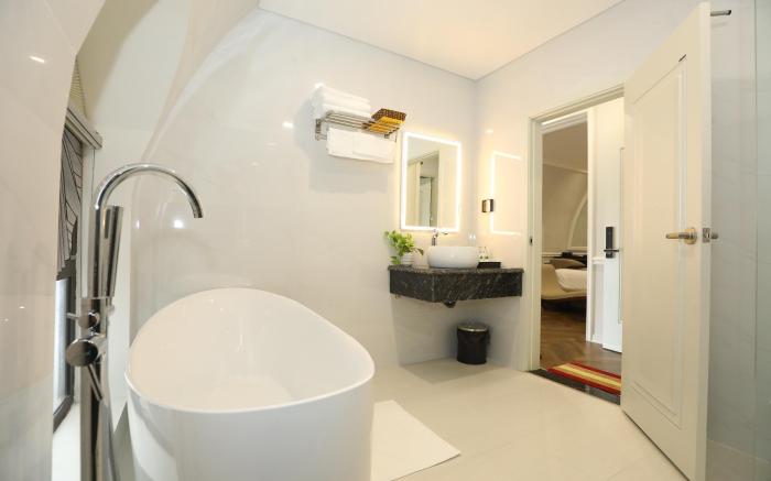 VP HOTEL LUXURY