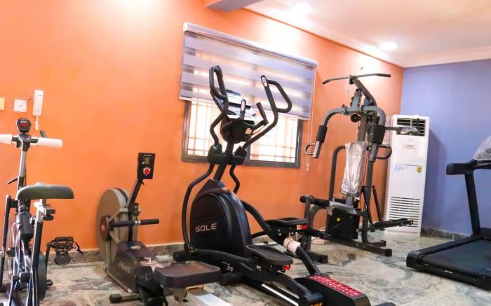 Madaki's Executive Suites
