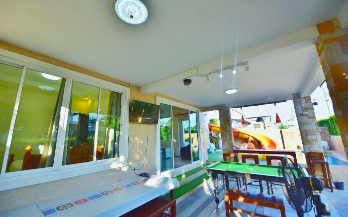 Sukanda Pool Villa