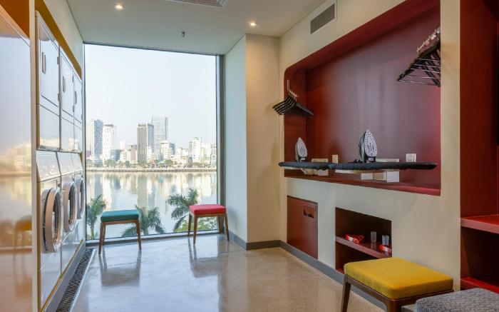Wink Icon Hotel Danang Riverside - Luxury Suites - 24hrs Stay & Rooftop Pool Bar
