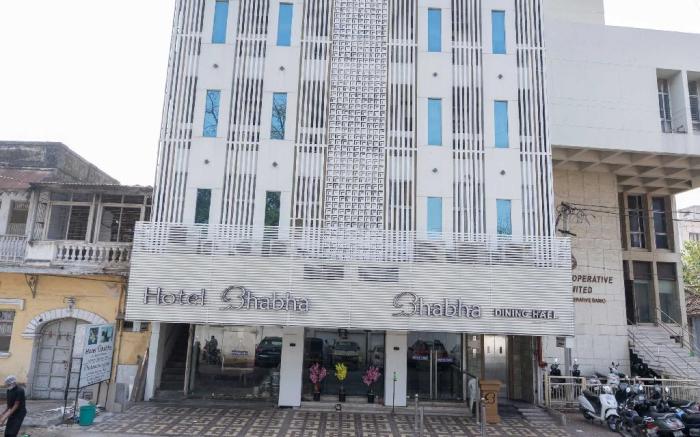 Hotel Bhabha