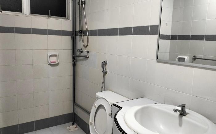 Melaka homestay budget condo 6pax
