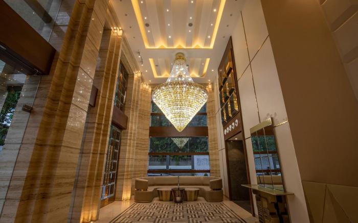 THE PRISTINE HOTEL