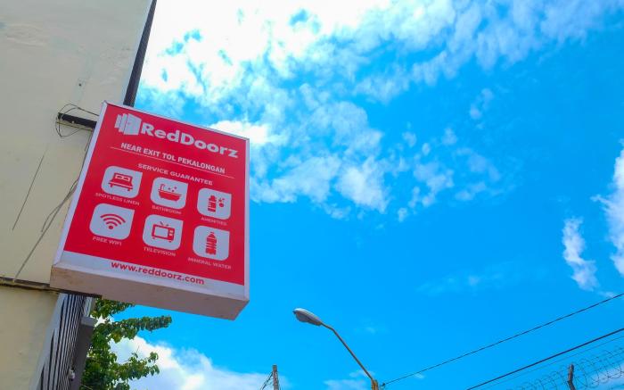 RedDoorz near Exit Tol Pekalongan