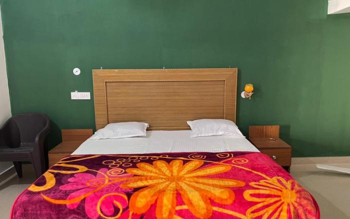 hello india home stay